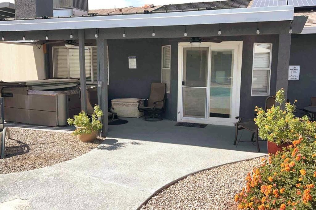 Spacious Getaway! Pool, Spa, Sleeps 9 Lake Havasu City Exterior foto